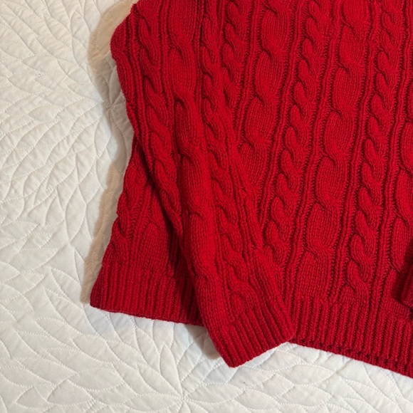Abercrombie Red Cable Knit Sweater size medium - Picture 8 of 10